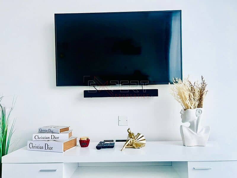 Spacious Open Layout | Central Location | Luxury Apartment