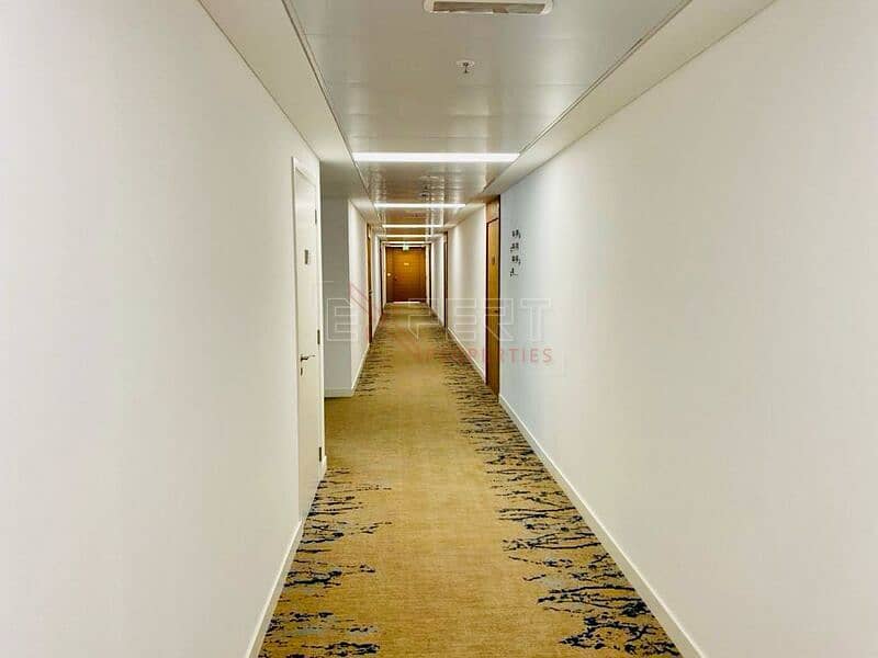 Spacious Open Layout | Central Location | Luxury Apartment - Image 12