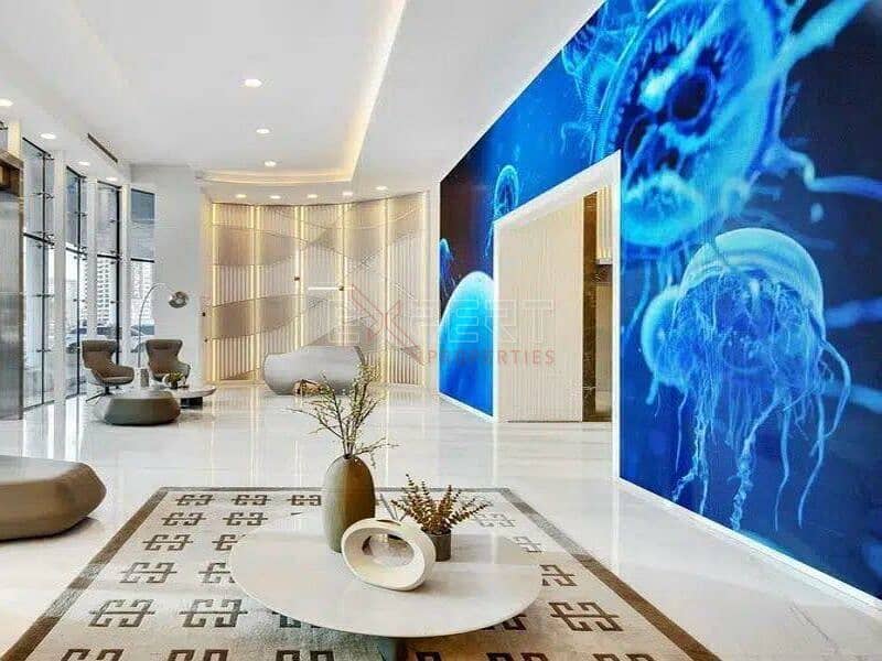 Spacious Open Layout | Central Location | Luxury Apartment - Image 14