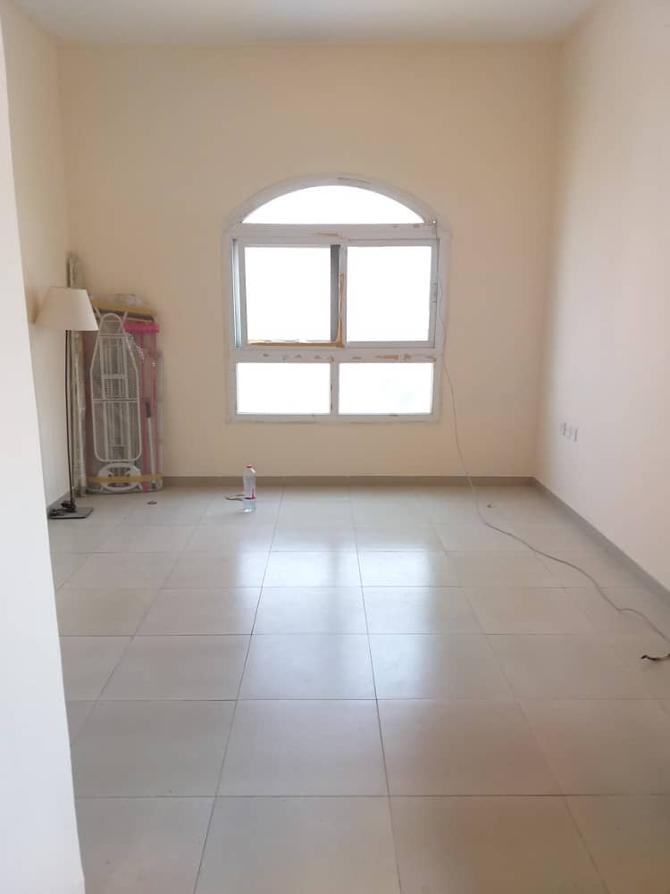 Nice cheapest studio only 13k in 4cheque in muwaileh
