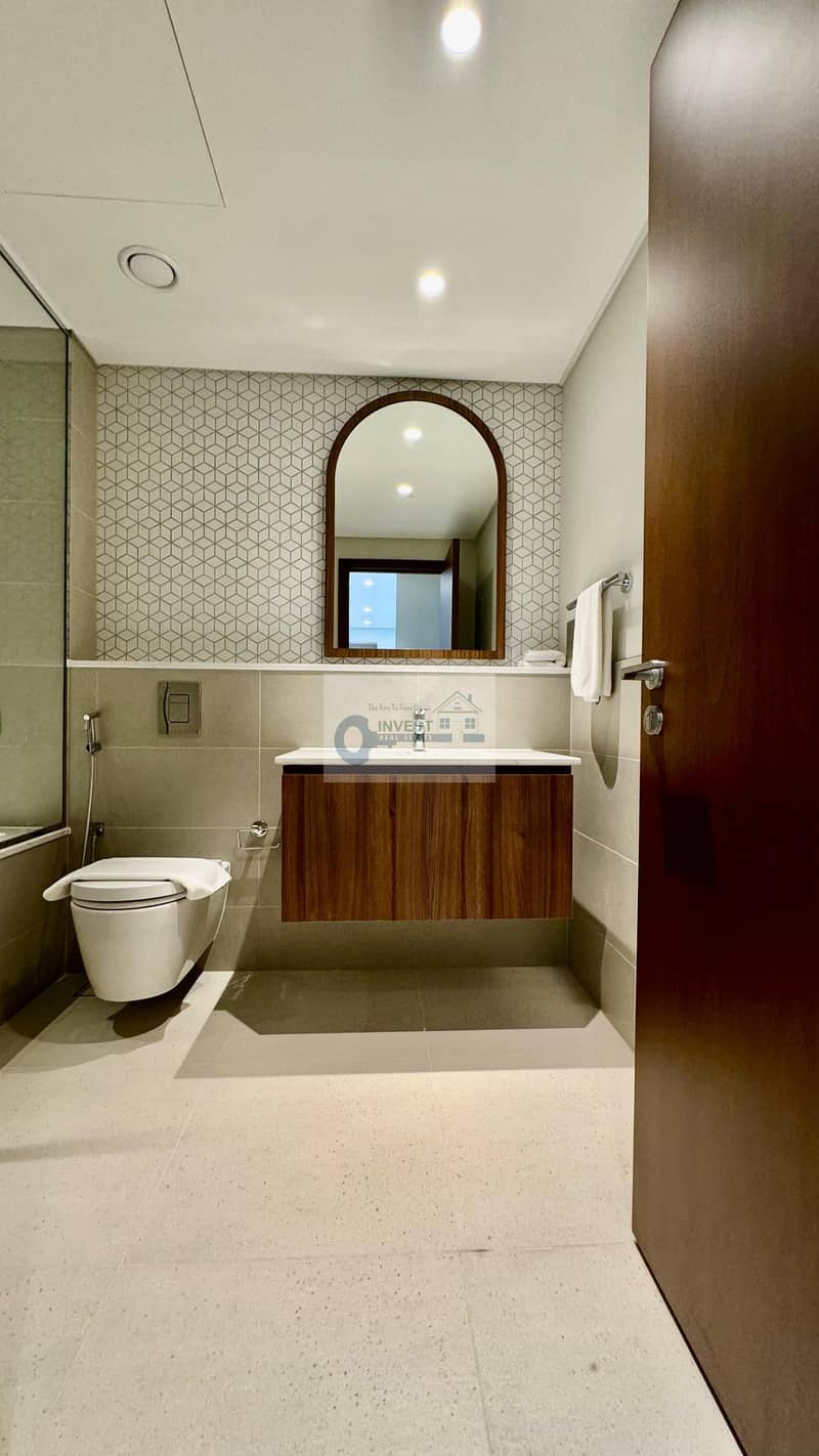6 6 1BR one bedroom vacant furnished dubai creek harbour creek beach vida residence vacant. jpg