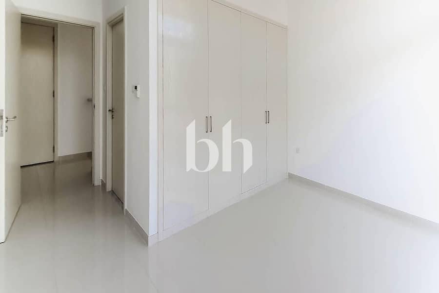 Well Maintain | Landscaped | Vacant - Image 15