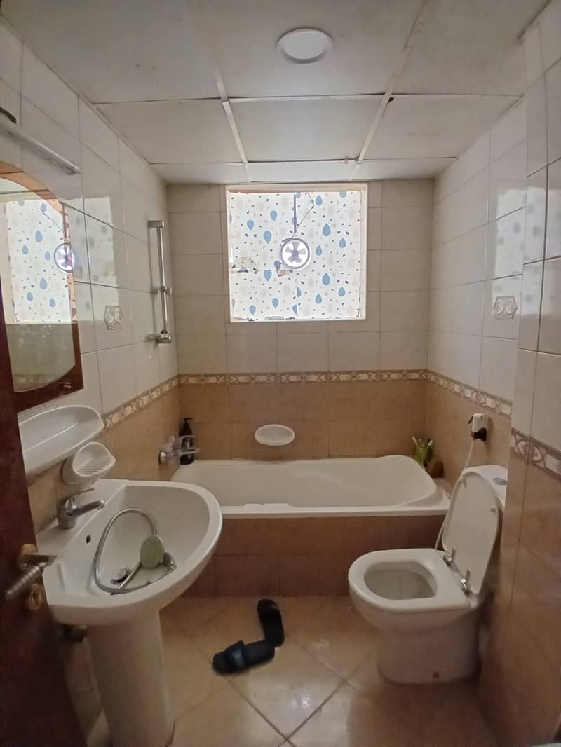 9 58376. jpg