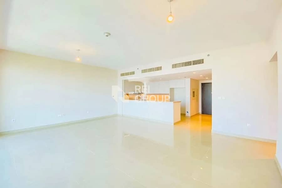 Vacant December I Burj Khalifa View I Chiller Free