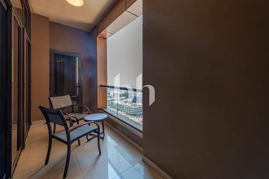 Jan 15 Early Booking| Walk to Metro | Serviced - Image 12