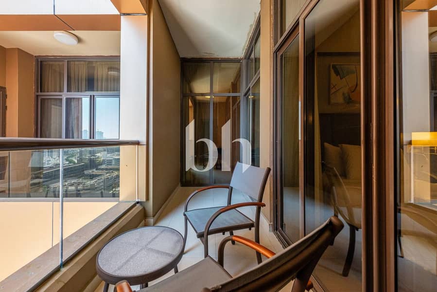 Jan 15 Early Booking| Walk to Metro | Serviced - Image 14