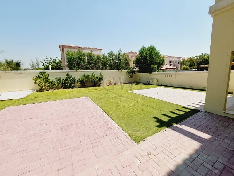 Massive Plot |Extendable Villa |Corner |Hot Deal - Image 13