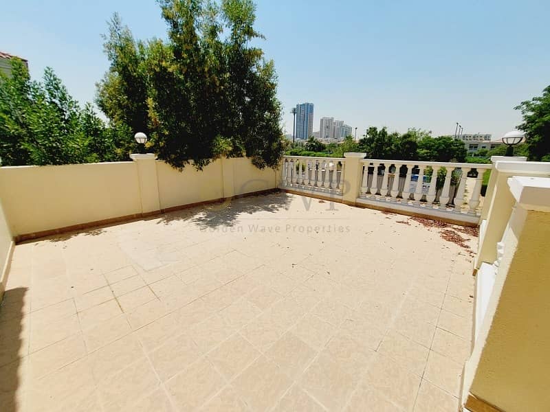 Massive Plot |Extendable Villa |Corner |Hot Deal - Image 15