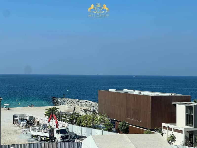 Christmas offer | Beach View | First Come First Serve