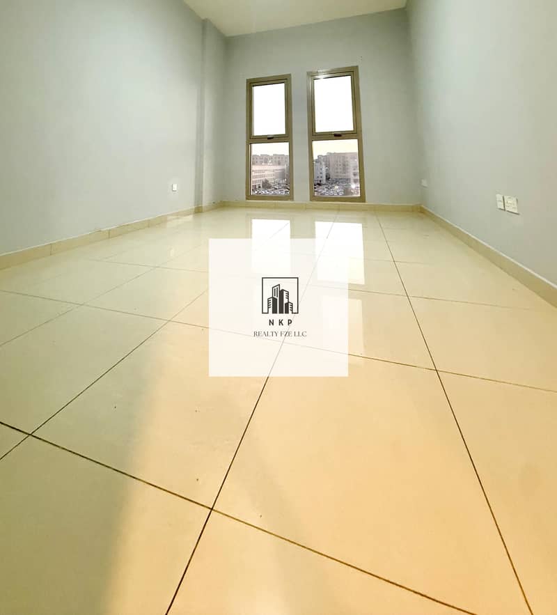 5 2895a7ba-d378-4b7b-b4bd-7cce259273b9. jpeg