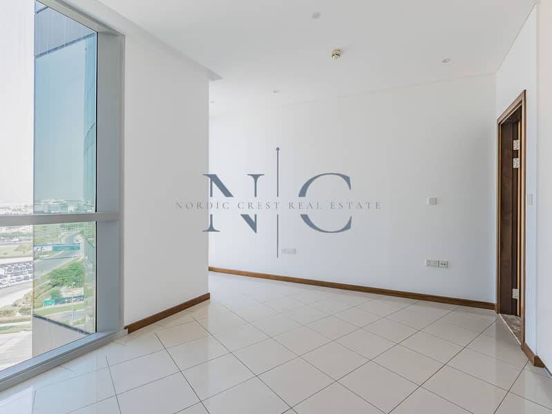 Vacant and Ready | Pool View | Multiple Cheques - Image 11