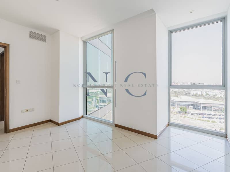 Vacant and Ready | Pool View | Multiple Cheques - Image 13