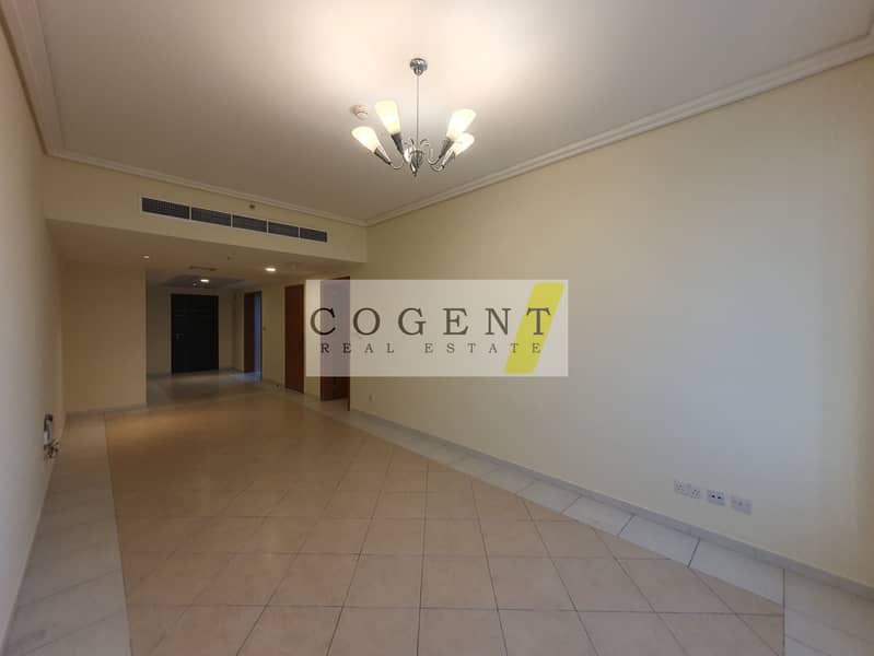 Stunning 2BHK | High Floor | Bright and Spacious | Prime Area | Metro Next Door - Image 7