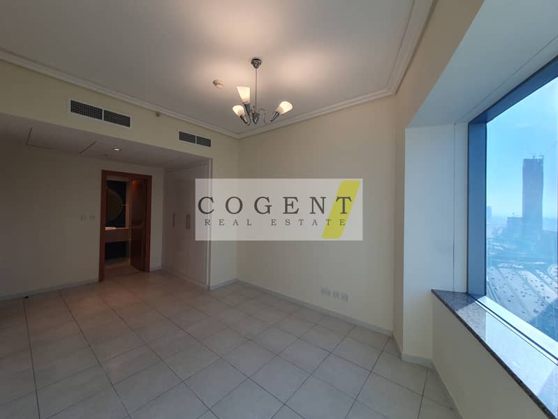 Stunning 2BHK | High Floor | Bright and Spacious | Prime Area | Metro Next Door - Image 10