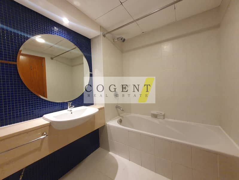 Stunning 2BHK | High Floor | Bright and Spacious | Prime Area | Metro Next Door - Image 18