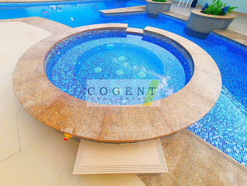 Stunning 2BHK | High Floor | Bright and Spacious | Prime Area | Metro Next Door - Image 22