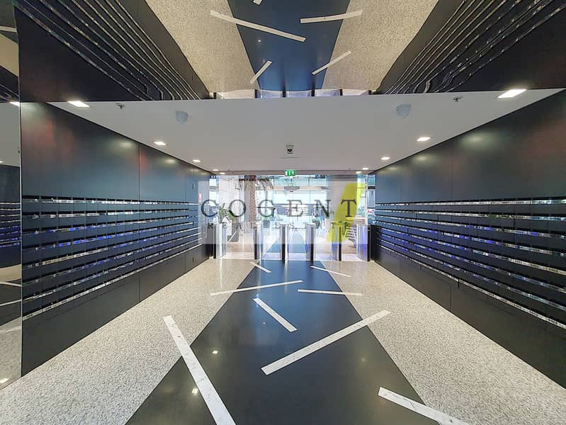 Stunning 2BHK | High Floor | Bright and Spacious | Prime Area | Metro Next Door - Image 30