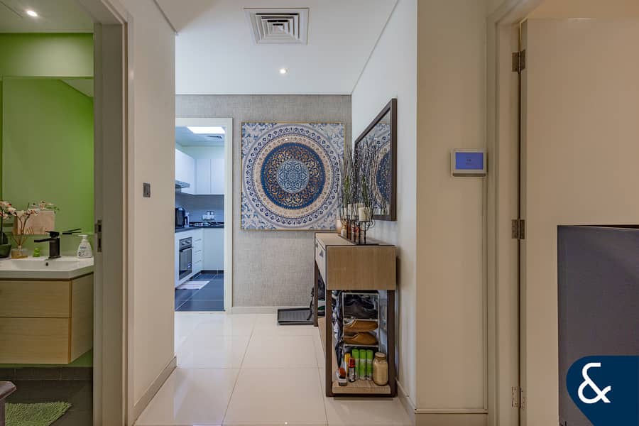 6 B+M | PARK/POOL BACKING | LARGE PLOT | VOT - Image 11