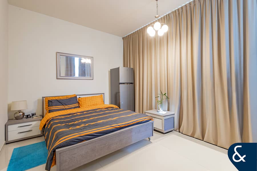 6 B+M | PARK/POOL BACKING | LARGE PLOT | VOT - Image 12