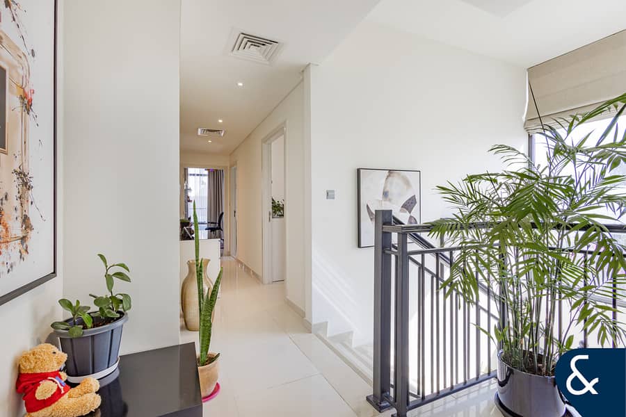 6 B+M | PARK/POOL BACKING | LARGE PLOT | VOT - Image 13