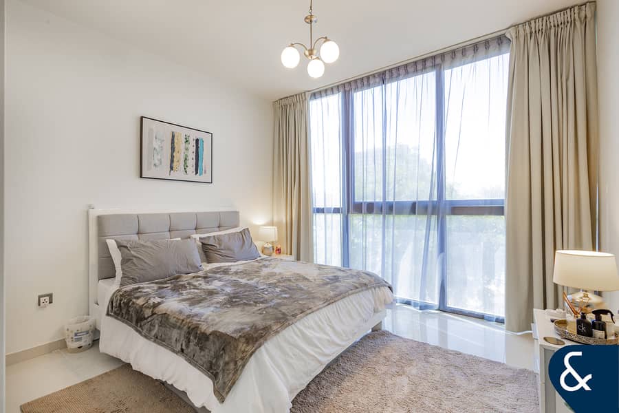 6 B+M | PARK/POOL BACKING | LARGE PLOT | VOT - Image 16