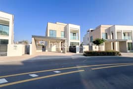 Ready Now | Large Plot | Easy to View