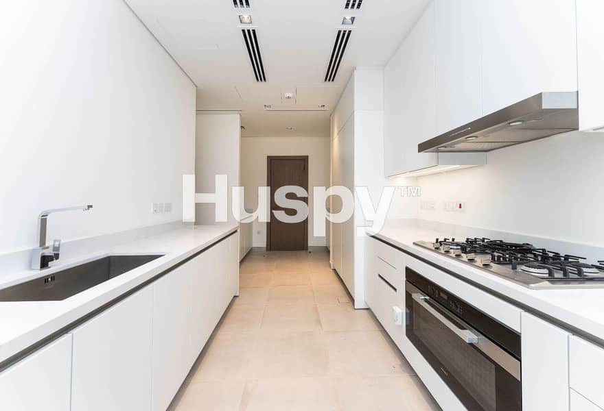 Vacant | End Unit | Single Row