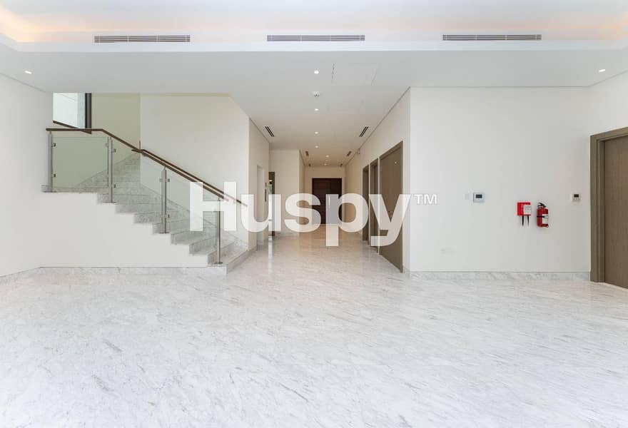 Vacant | End Unit | Single Row - Image 6