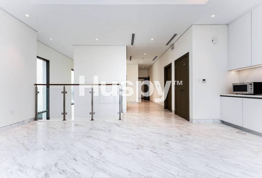 Vacant | End Unit | Single Row - Image 8