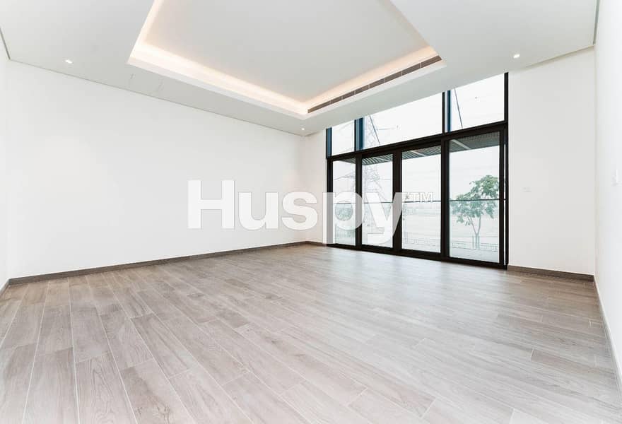 Vacant | End Unit | Single Row - Image 11