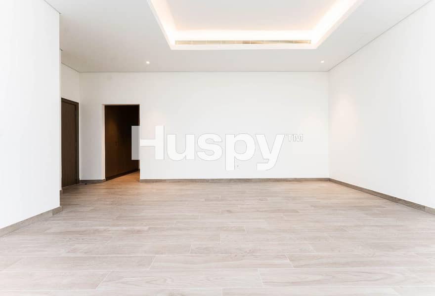 Vacant | End Unit | Single Row - Image 19