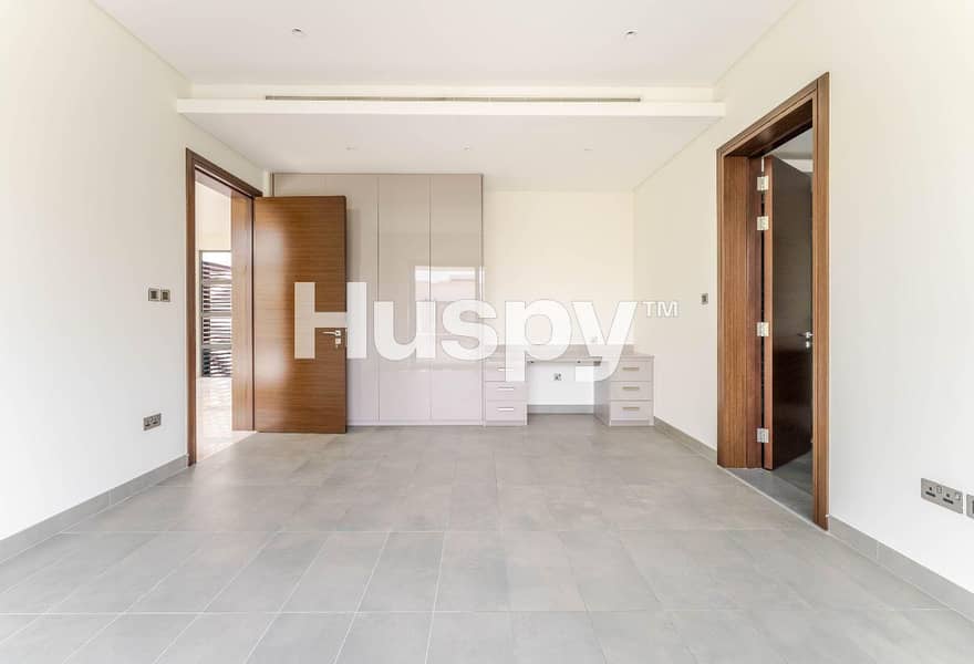 Vacant | Unfurnished | Corner Villa - Image 10