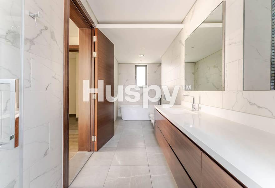 Vacant | Unfurnished | Corner Villa - Image 12