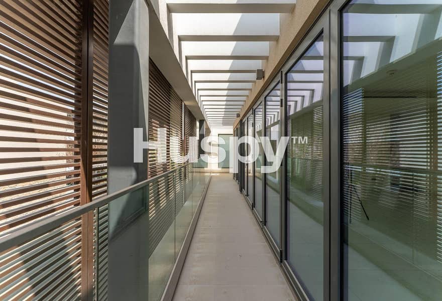 Vacant | Unfurnished | Corner Villa - Image 14