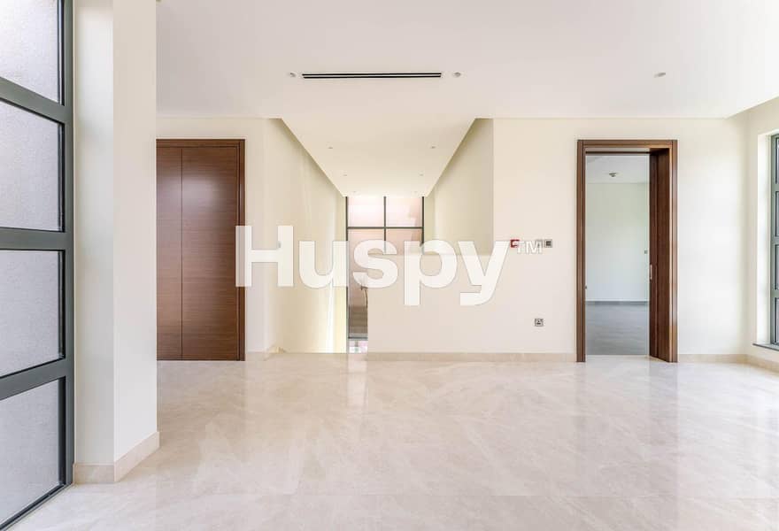 Large Layout | Vacant | Private Pool - Image 7