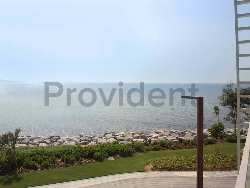 Luxury Living |4Bed Townhouse|Sea view