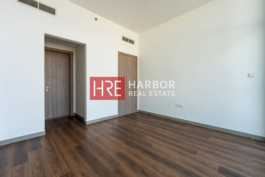 Upgraded | Bright | Vacant | Large Balcony - Image 15