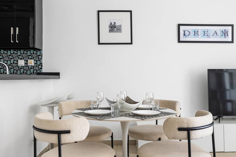 Modern 1 BR| Near JBR Beach | All Bills Included - Image 9