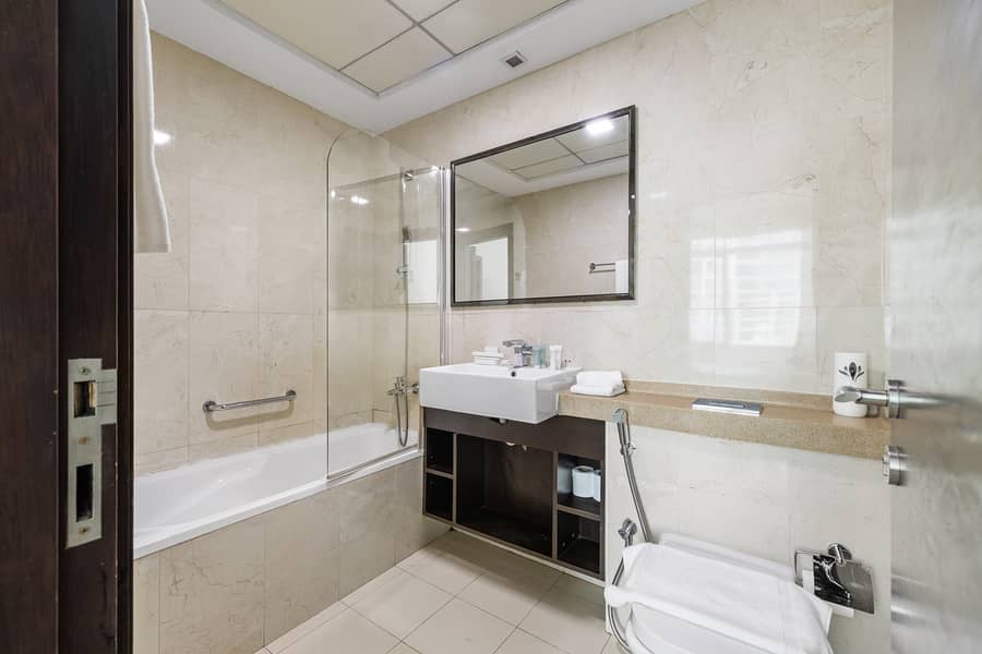 Modern 1 BR| Near JBR Beach | All Bills Included - Image 18