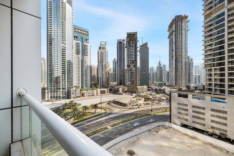 Modern 1 BR| Near JBR Beach | All Bills Included - Image 22