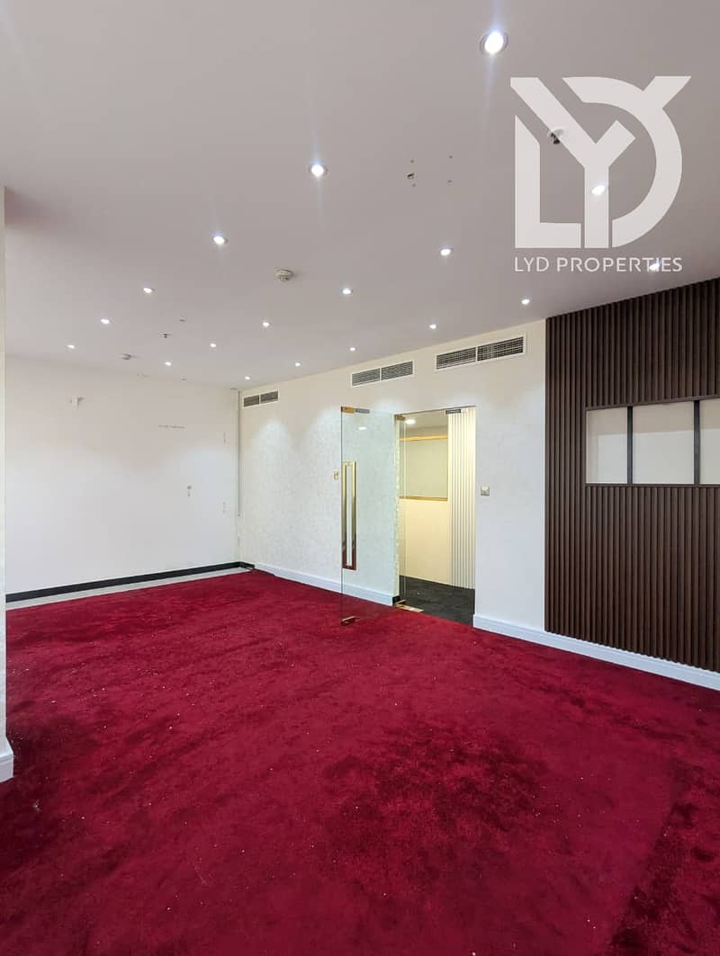 Fully Partitioned Office – Prime Location on Sheikh Zayed Road - View 4