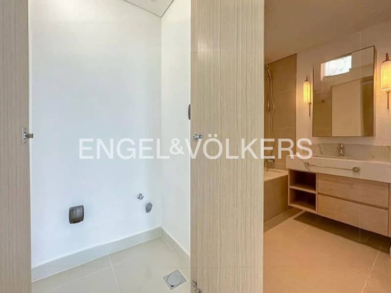 High Floor | Open View | Available - Image 6