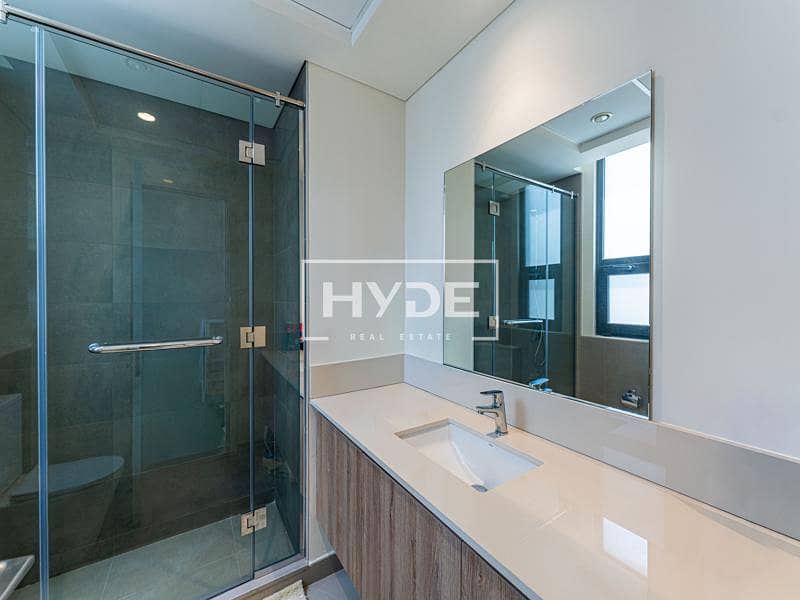 High End Upgrades 4 Ensuite Bedroom Villa - Image 19