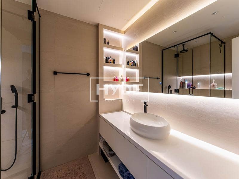 High End Upgrades 4 Ensuite Bedroom Villa - Image 23