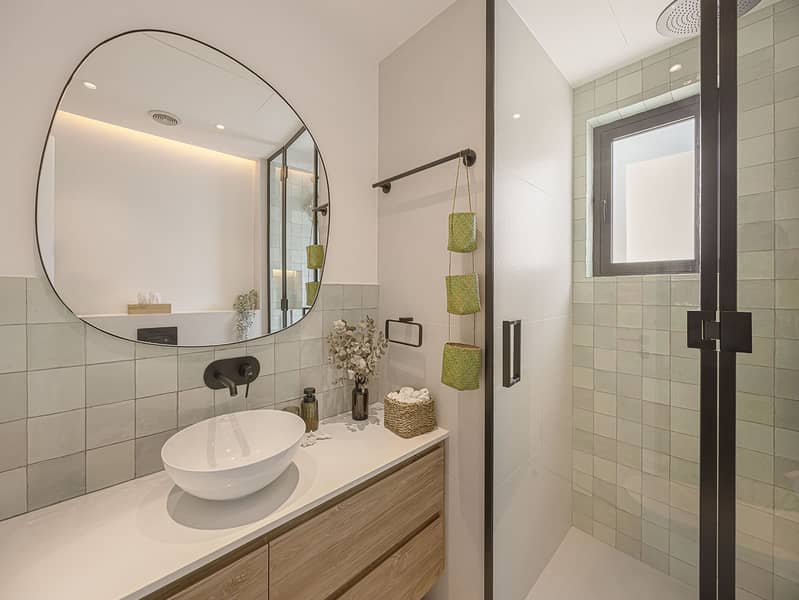 Fully Renovated | Private Pool | Family Home - Image 19