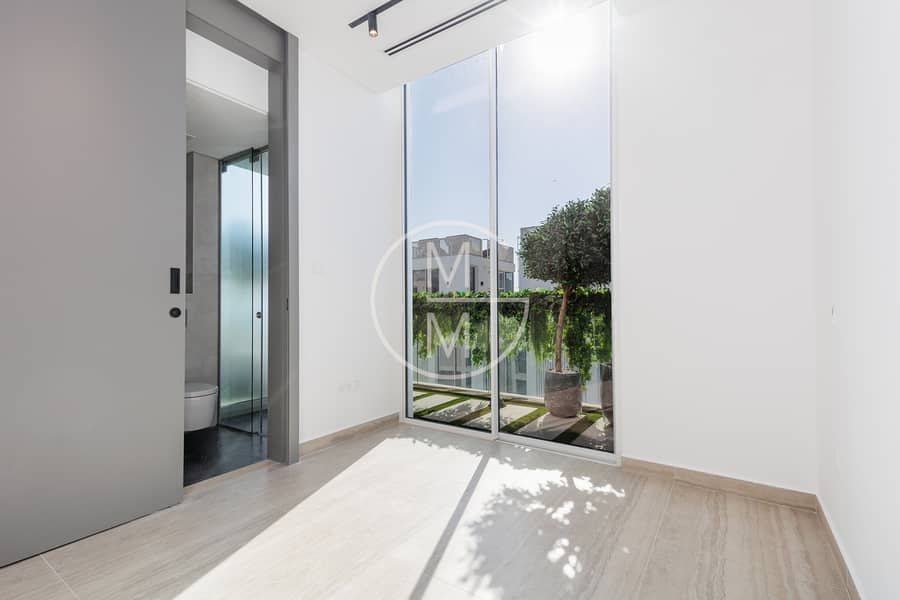 Exclusive | Ready To Move | Multiple Options - Image 7