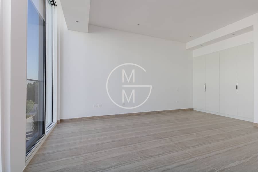 Exclusive | Ready To Move | Multiple Options - Image 9