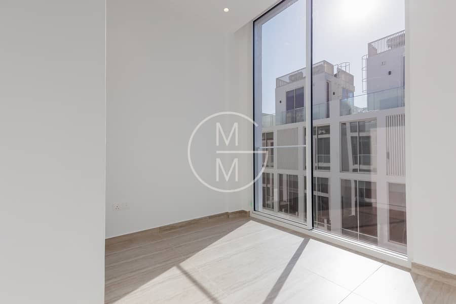 Exclusive | Ready To Move | Multiple Options - Image 12