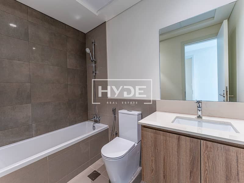 Single Row | 4 Ensuite Bed | Semi Detached