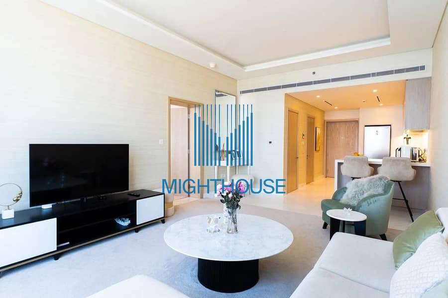 Luxurious | Fully Furnished | Vacant in February